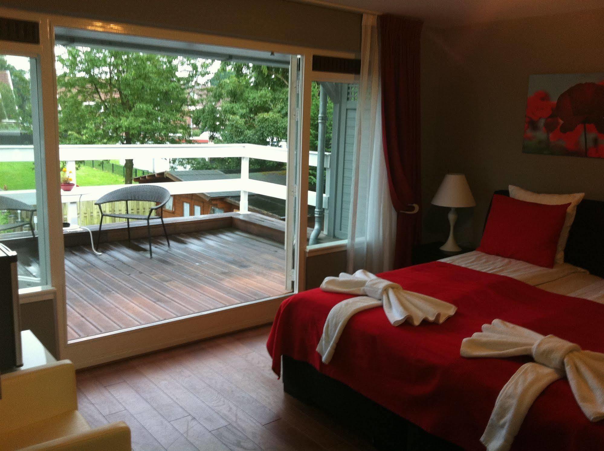 Alex Rooms Zwanenburg Εξωτερικό φωτογραφία