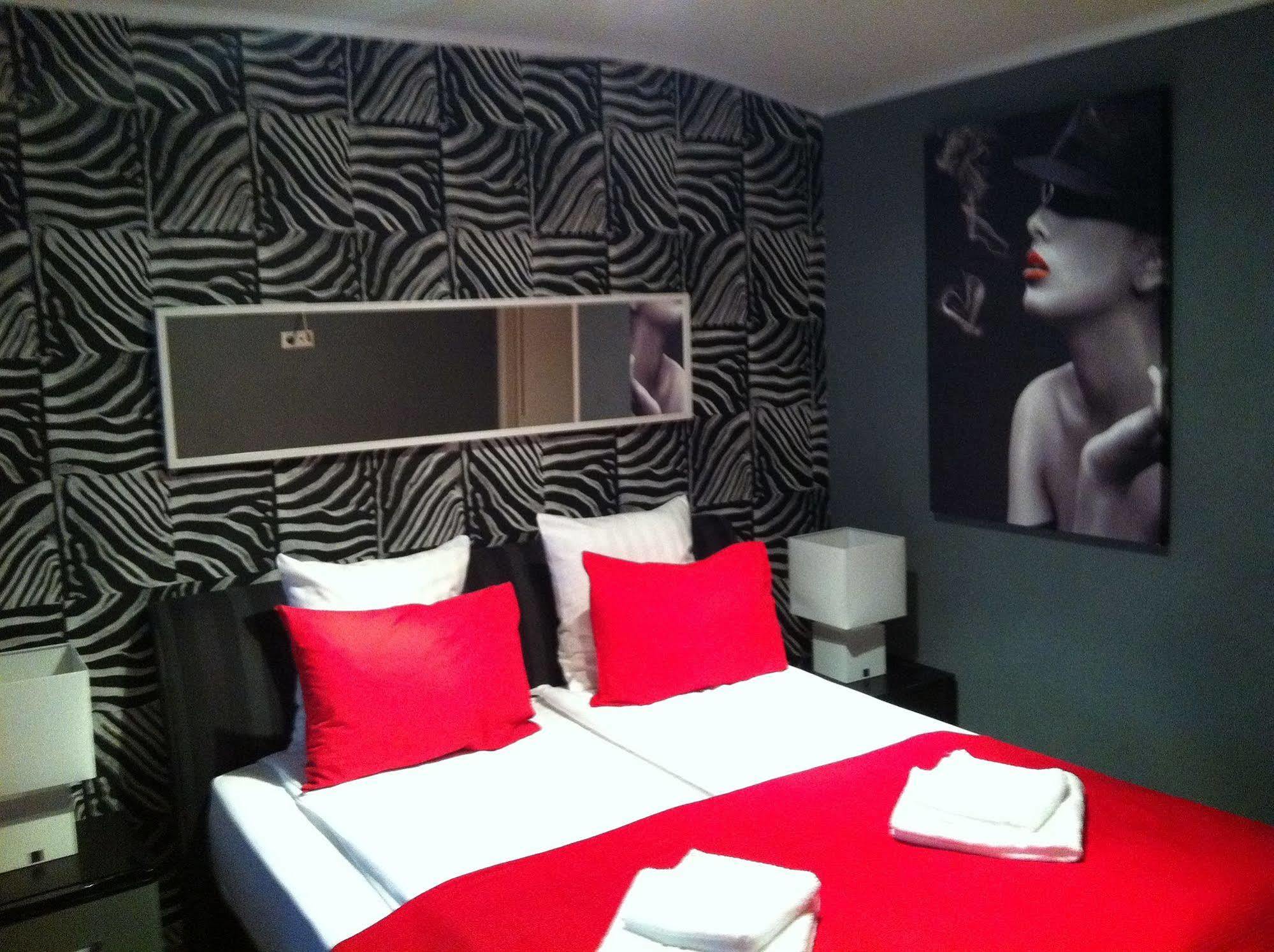 Alex Rooms Zwanenburg Εξωτερικό φωτογραφία